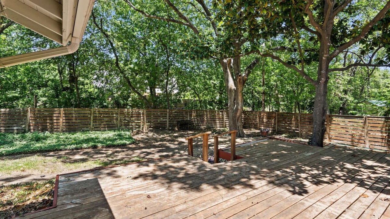 Photo of Outdoor in Parker Lane