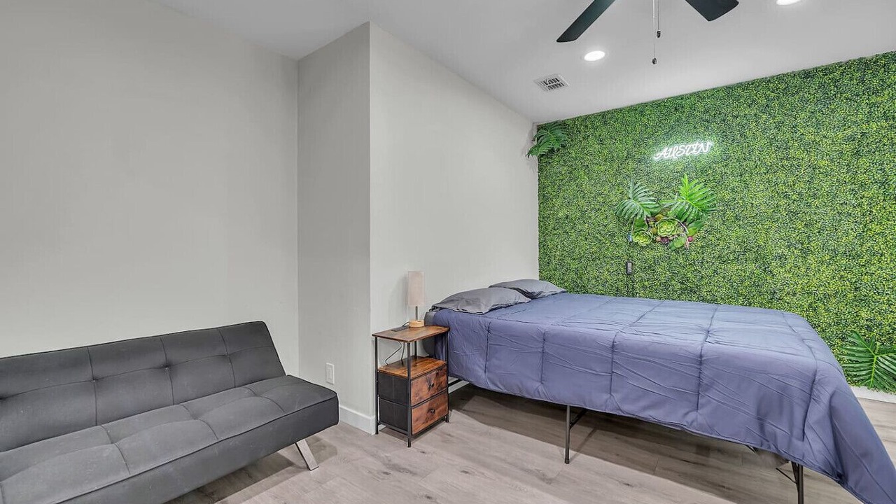 Photo of Bedroom in Parker Lane