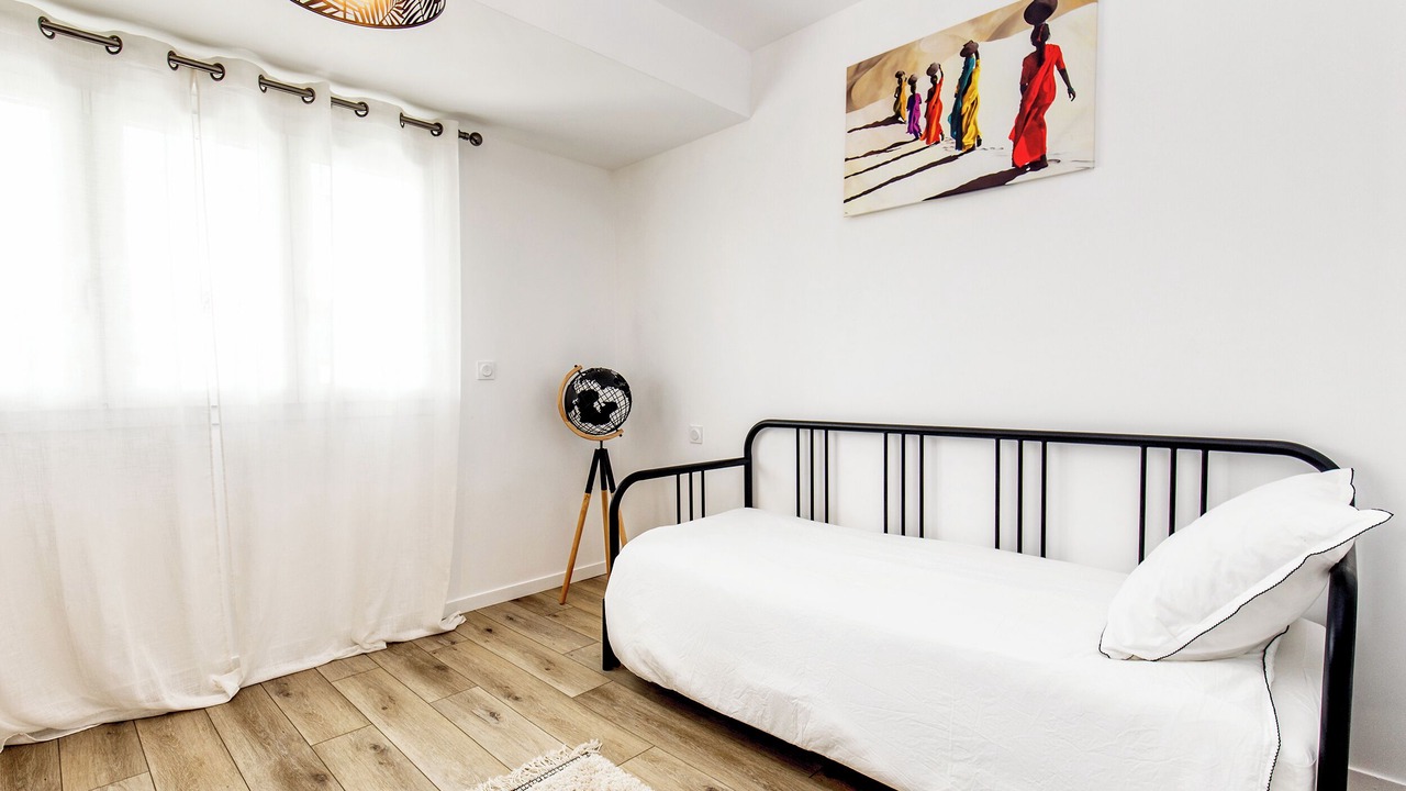 Photo of Bedroom in Plouescat