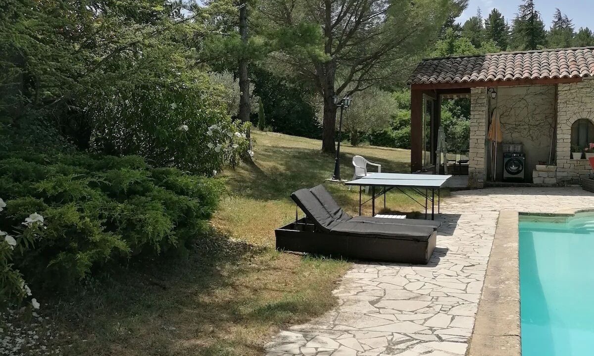 Photo of Outdoor in Saint-Michel-l'Observatoire