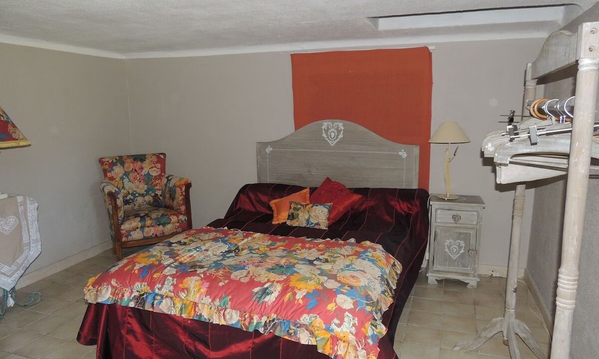 Photo of Bedroom in Saint-Michel-l'Observatoire