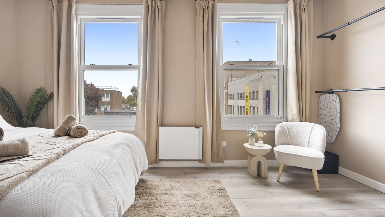 Photo of Others in Shacklewell