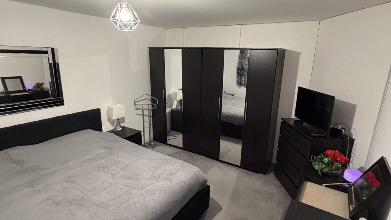 Photo of Others in Wolverton