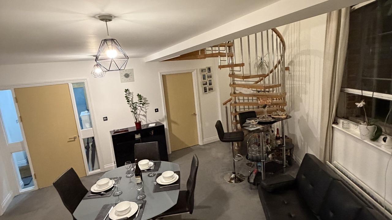 Photo of Livingroom in Wolverton