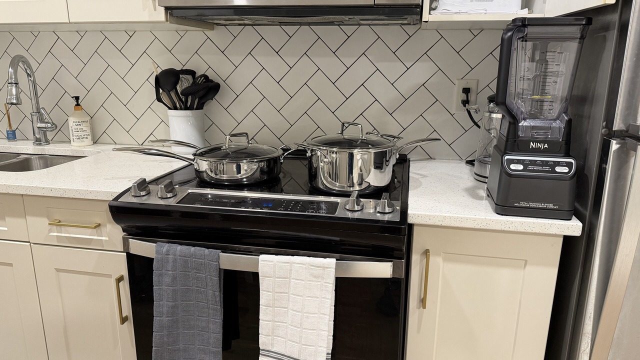 Photo of Kitchen in Southeast Calgary