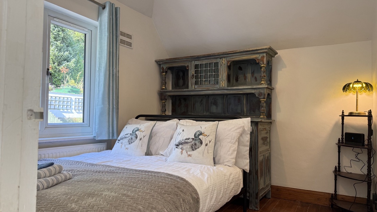 Photo of Others in Caterham