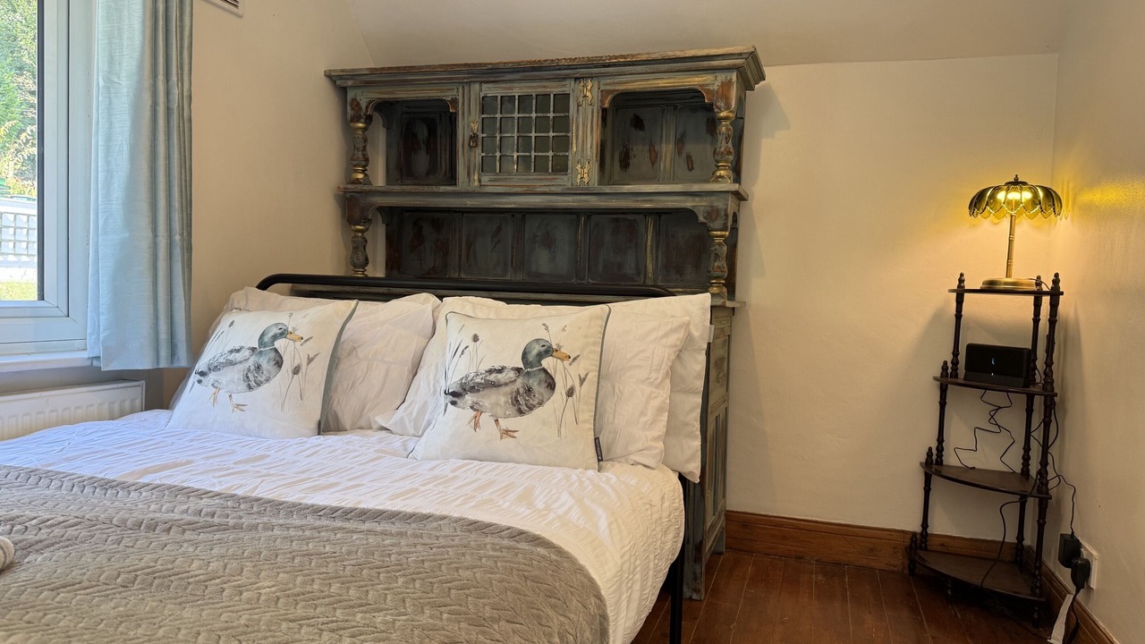 Photo of Others in Caterham