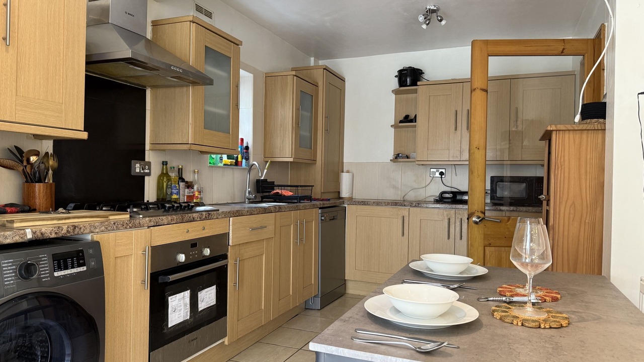 Photo of Others in Caterham