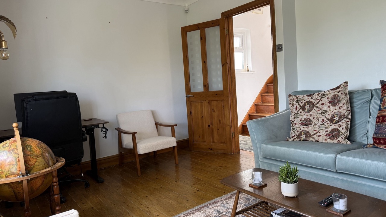 Photo of Bedroom in Caterham