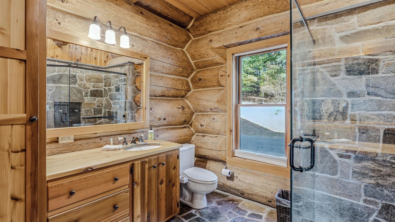 Photo of Bathroom in Hartland