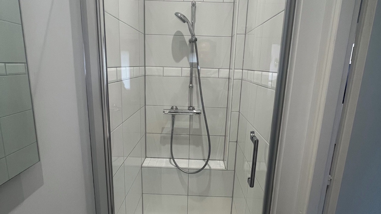 Photo of Bathroom in Calais City Center