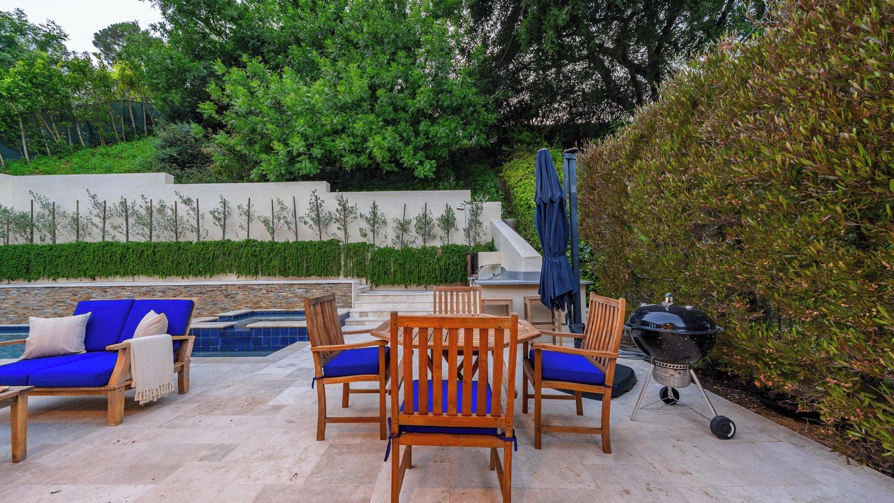 Photo of Outdoor in Sherman Oaks