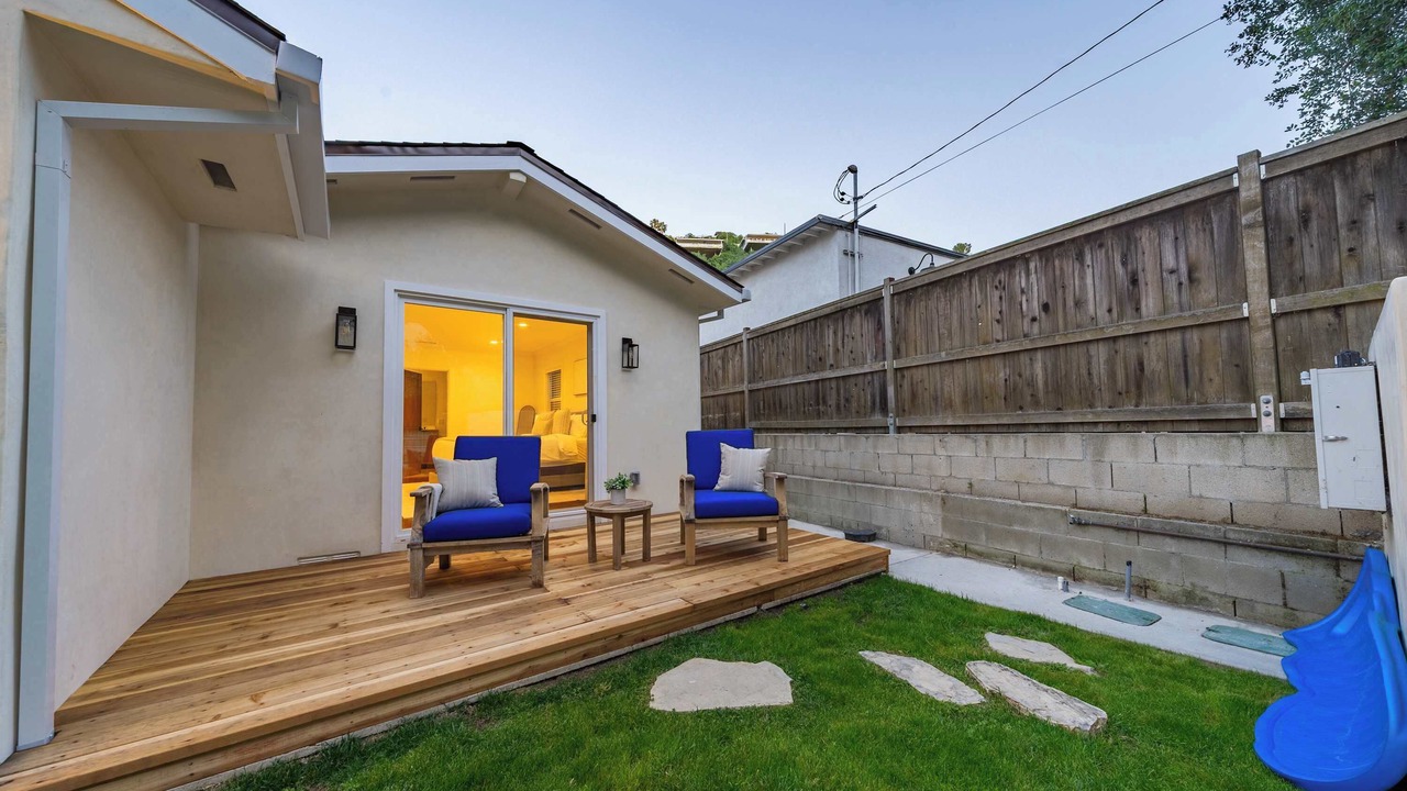Photo of Patio Balcony in Sherman Oaks