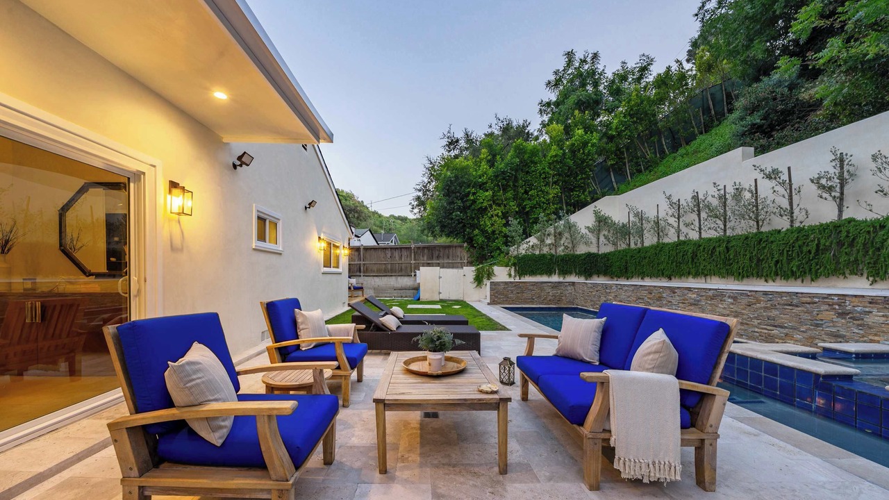 Photo of Patio Balcony in Sherman Oaks