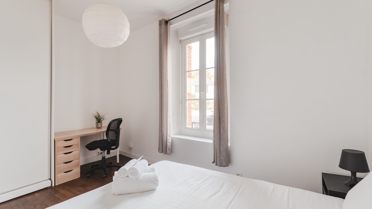 Photo of Bedroom in Francisco-Ferrer - Vern