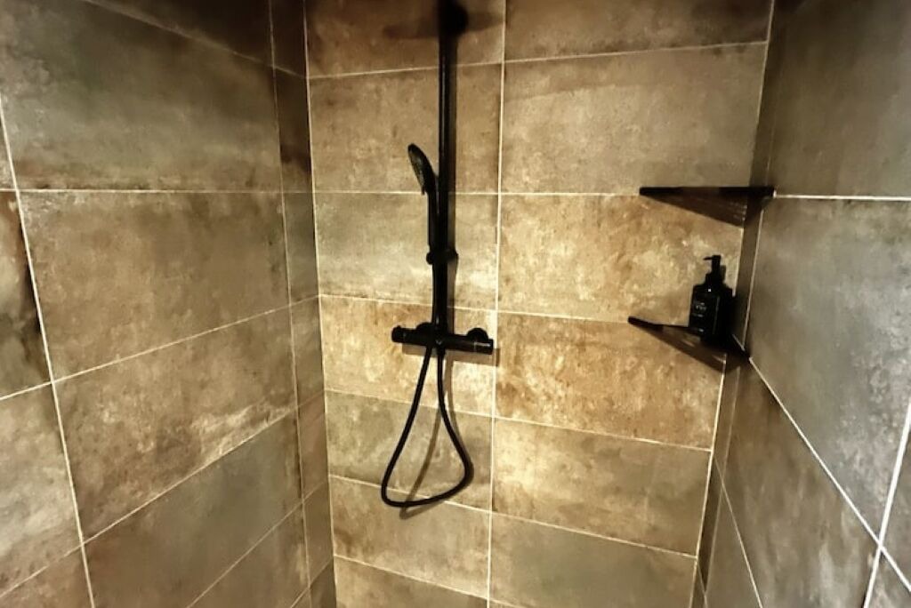 Photo of Bathroom in Bellamy-Barbin