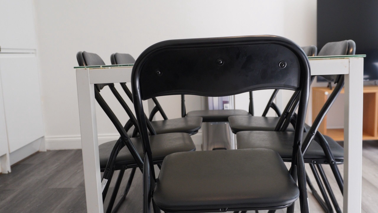 Photo of Others in Glasgow