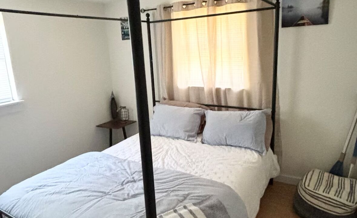 Photo of Bedroom in Salem