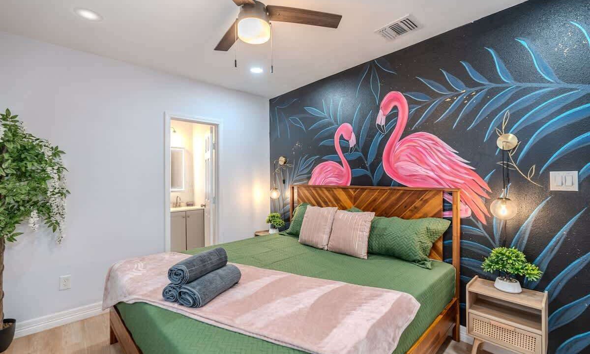 Photo of Bedroom in Northside