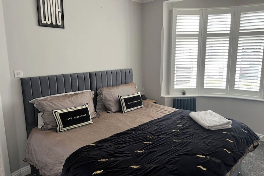 Photo of Bedroom in Earley