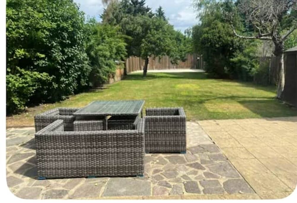 Photo of Outdoor in Earley