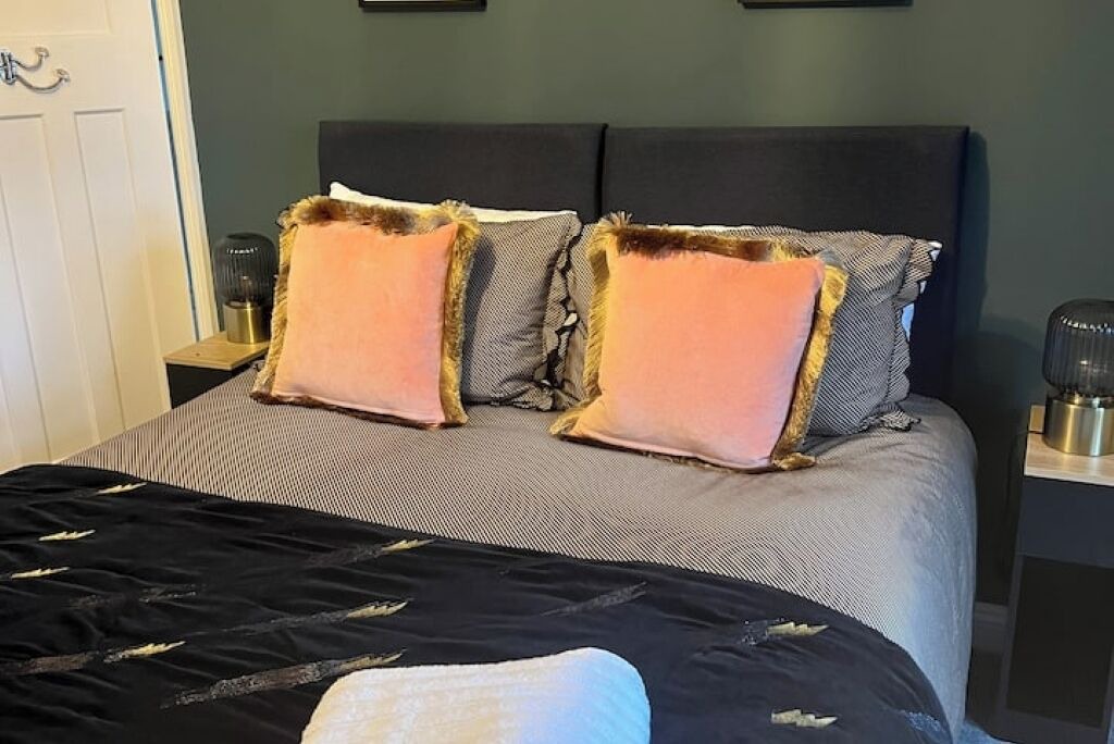 Photo of Bedroom in Earley