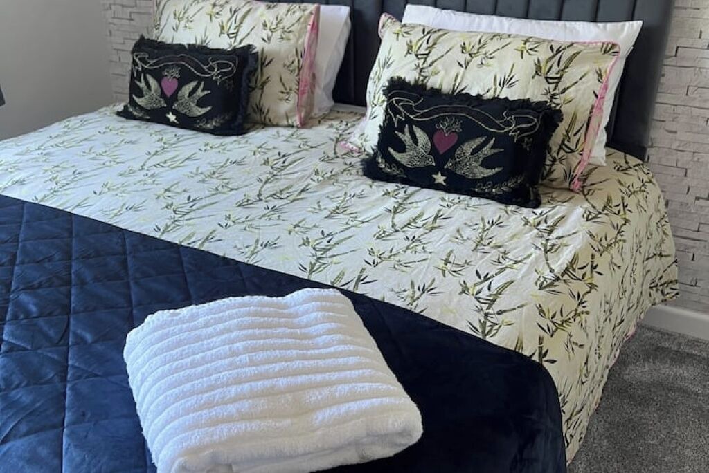 Photo of Bedroom in Earley