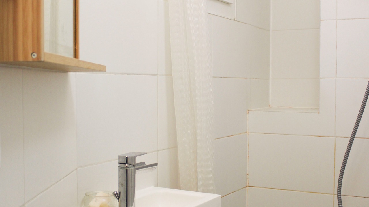 Photo of Bathroom in Porte-Saint-Martin