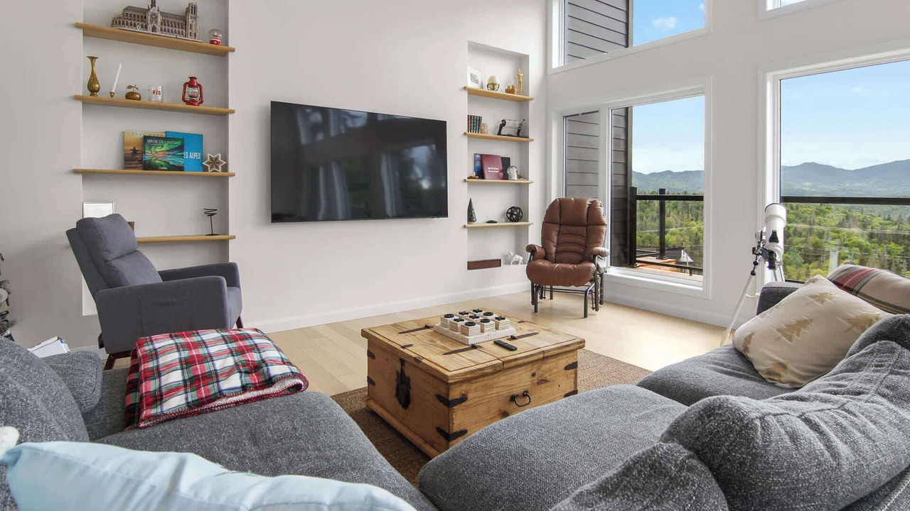 Photo of Livingroom in Saint-David-de-Falardeau