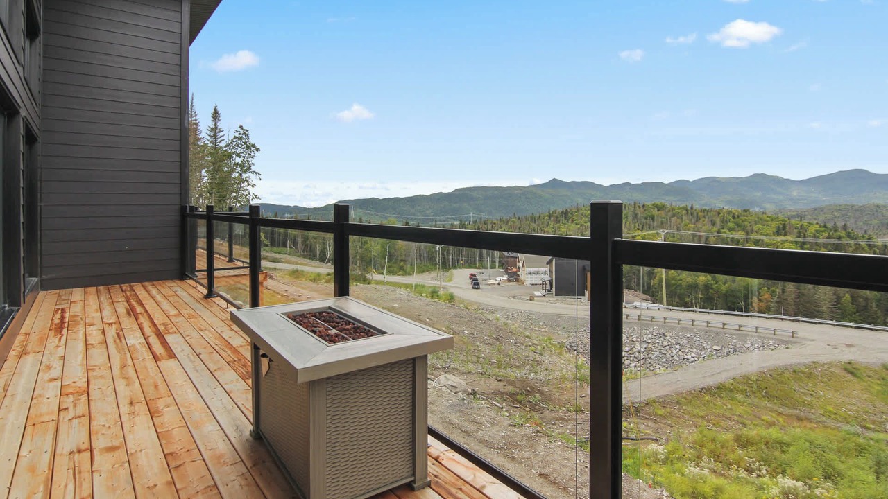 Photo of Patio Balcony in Saint-David-de-Falardeau