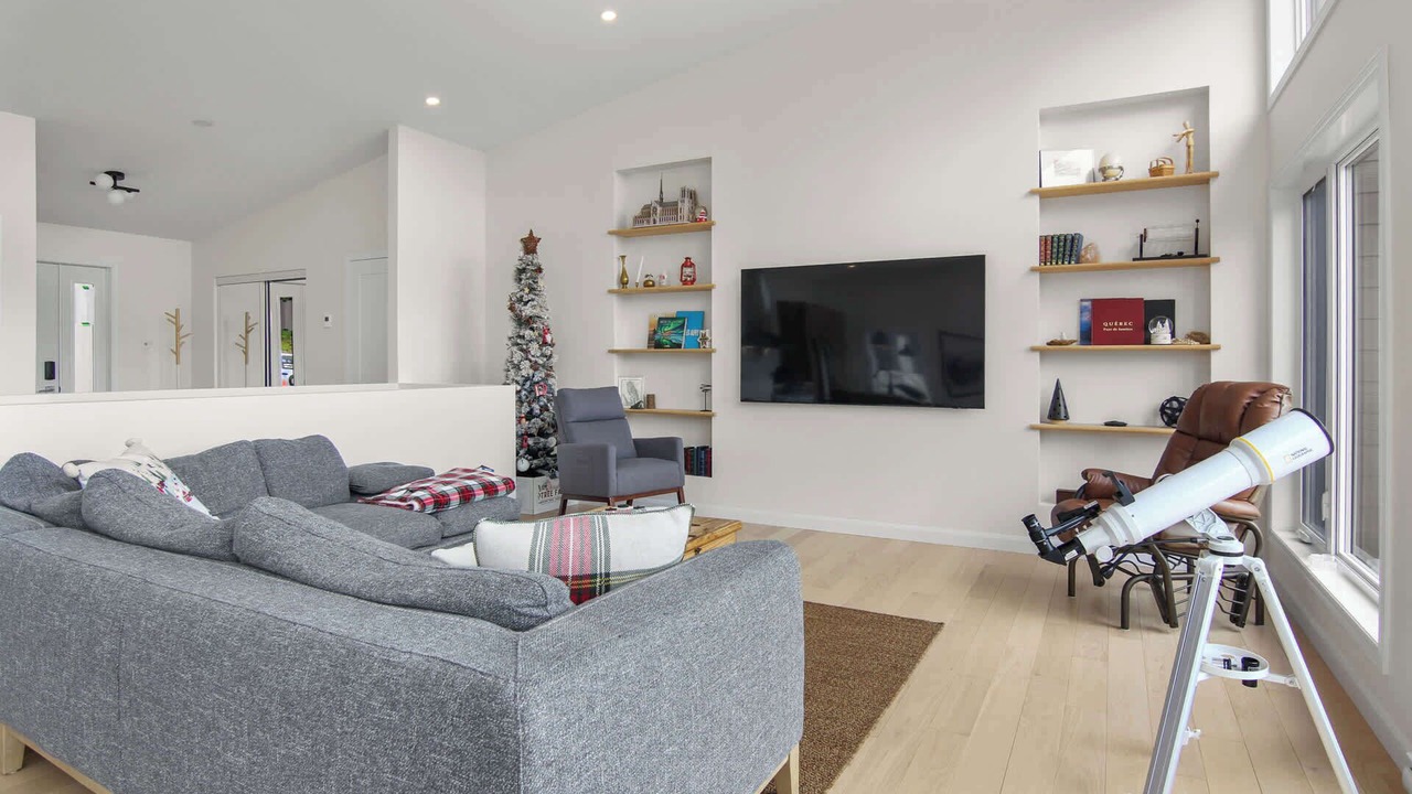 Photo of Livingroom in Saint-David-de-Falardeau