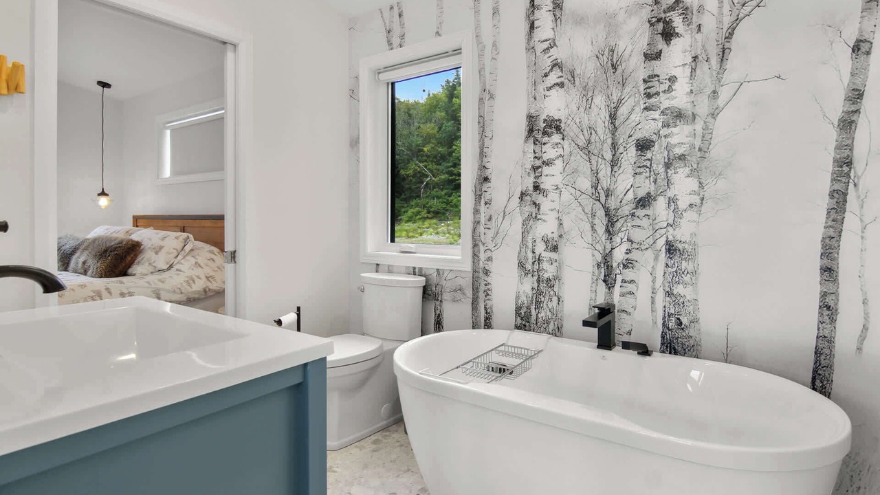 Photo of Bathroom in Saint-David-de-Falardeau