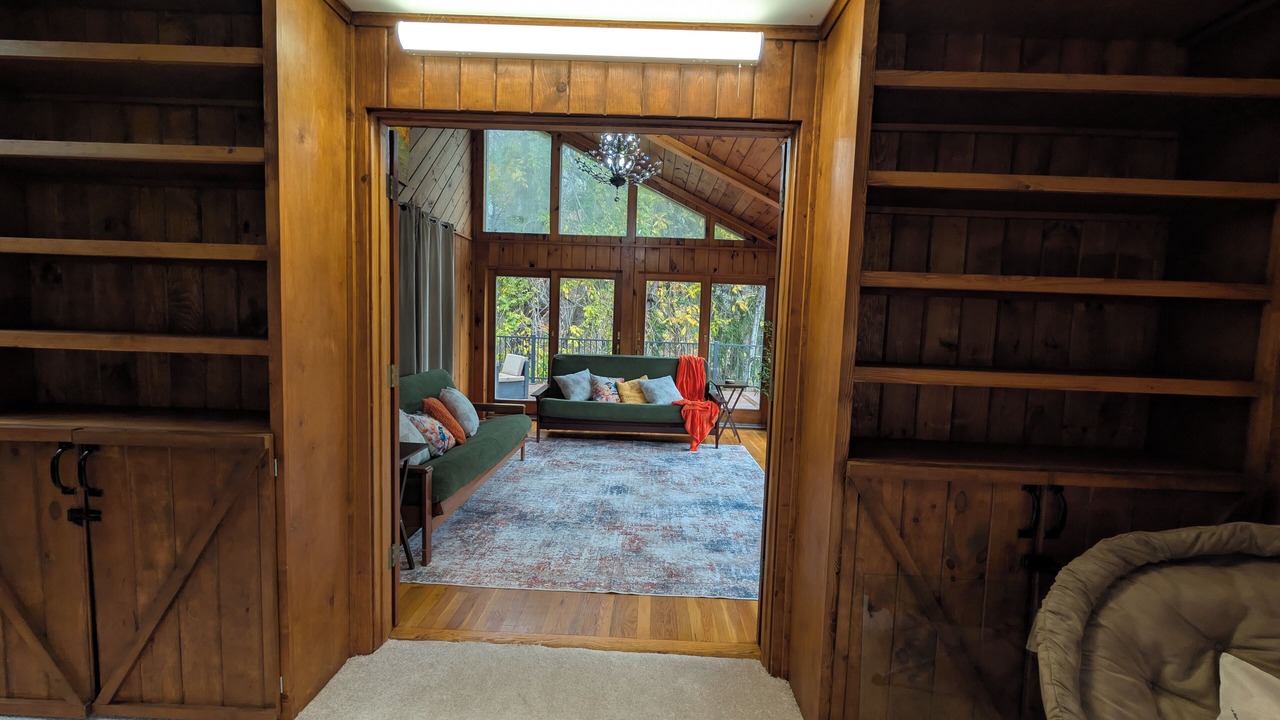 Photo of Livingroom in Springwater