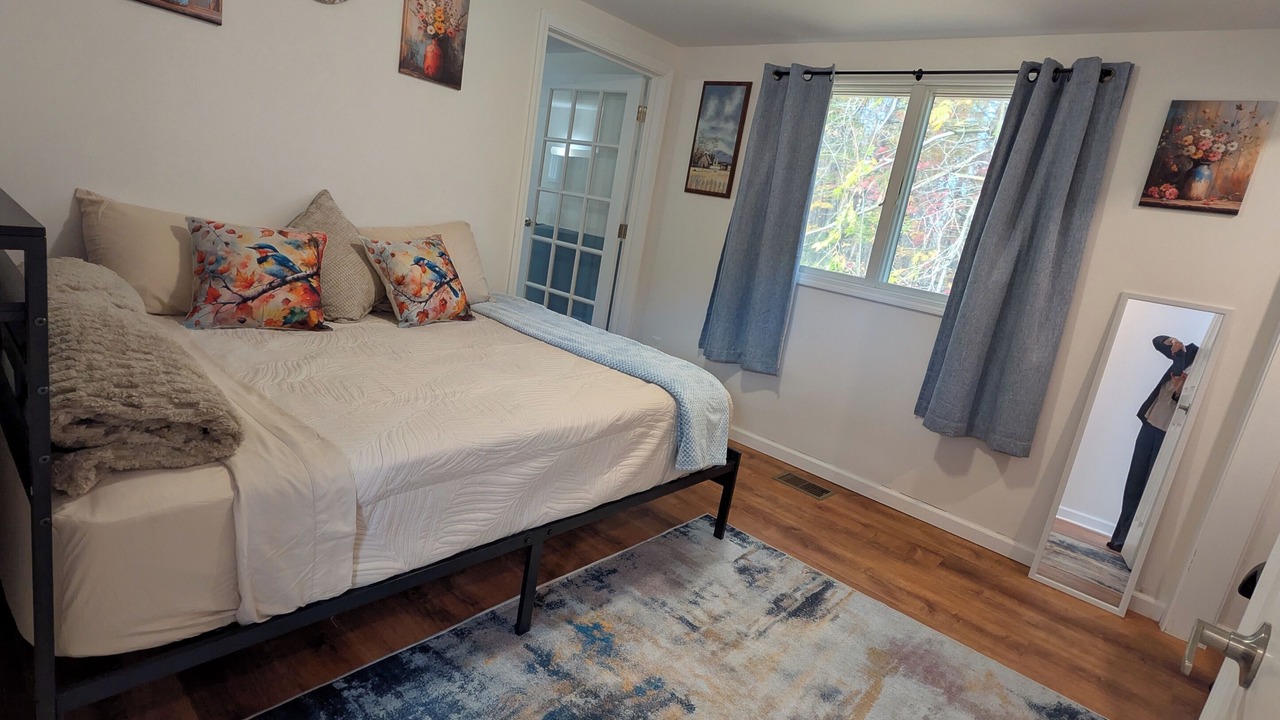 Photo of Bedroom in Springwater
