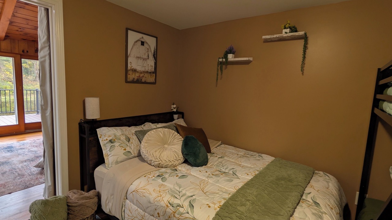 Photo of Bedroom in Springwater