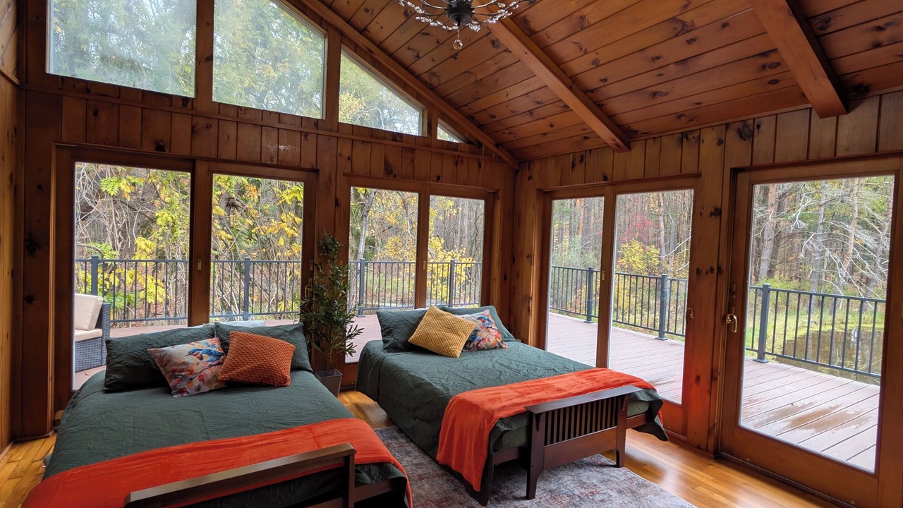 Photo of Bedroom in Springwater
