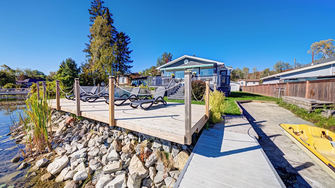 Photo of Patio Balcony in Innisfil