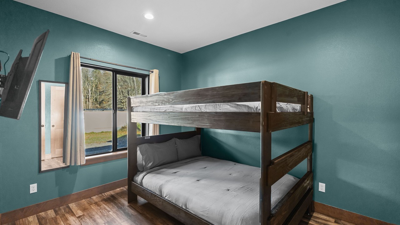 Photo of Bedroom in Packwood