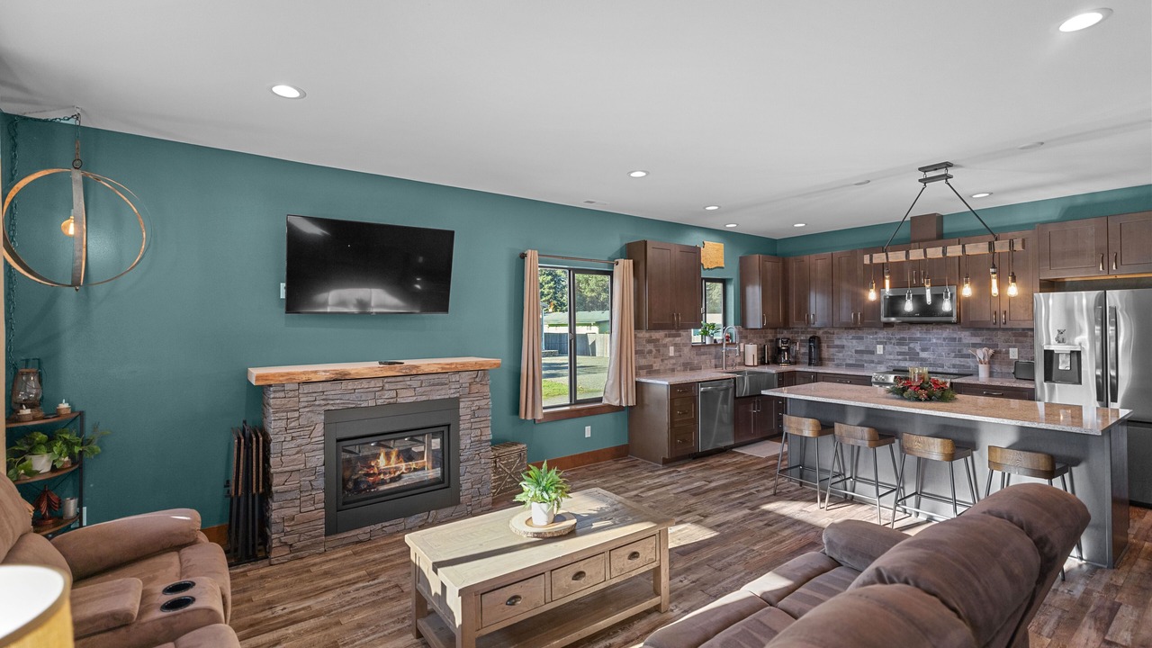 Photo of Livingroom in Packwood