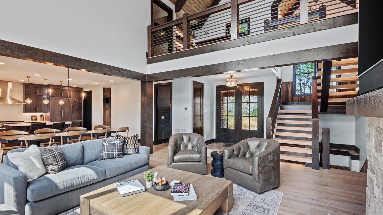 Photo of Livingroom in Elk Park
