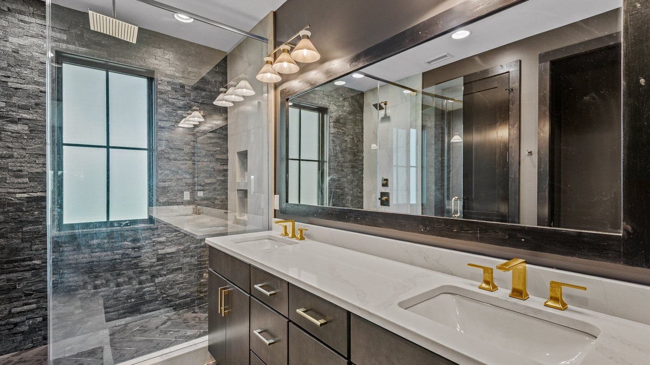 Photo of Bathroom in Elk Park