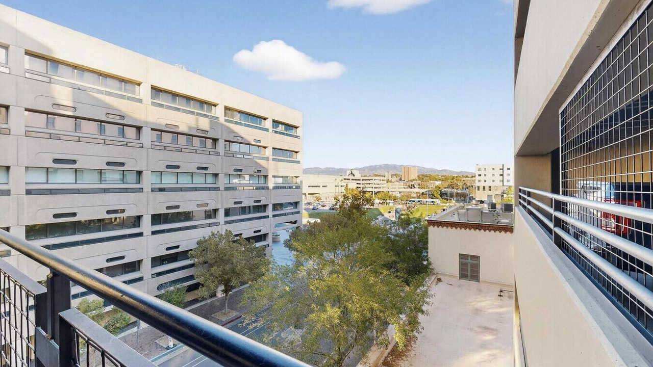 Photo of Patio Balcony in Albuquerque Original Townsite