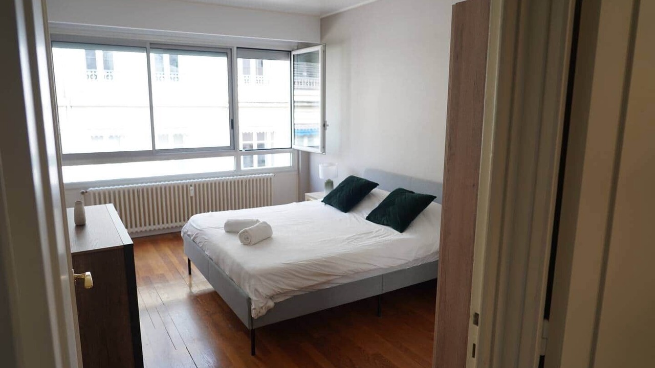 Photo of Bedroom in Moliere Vauban