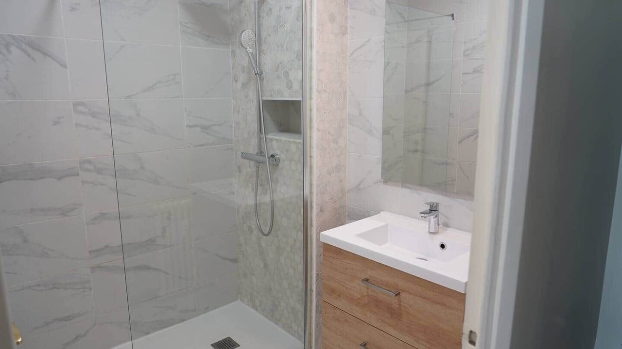 Photo of Bathroom in Moliere Vauban