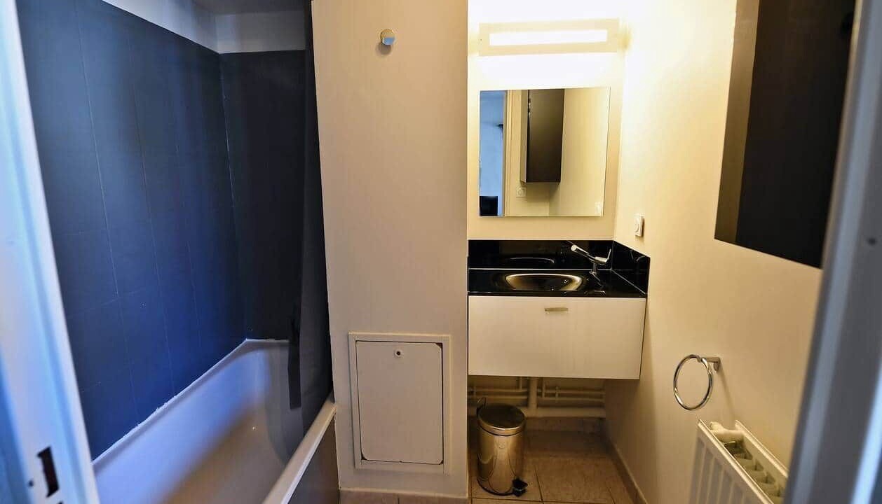 Photo of Bathroom in Villette Gare