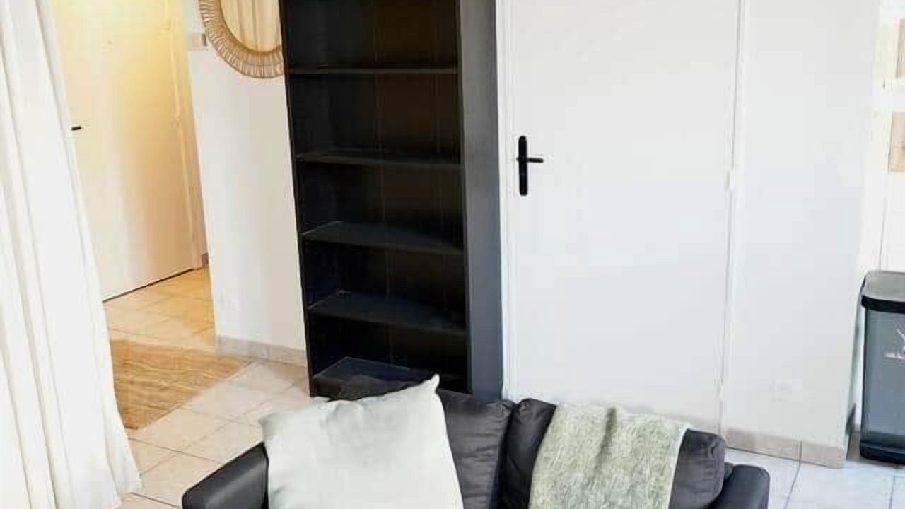 Photo of Others in Villette Gare