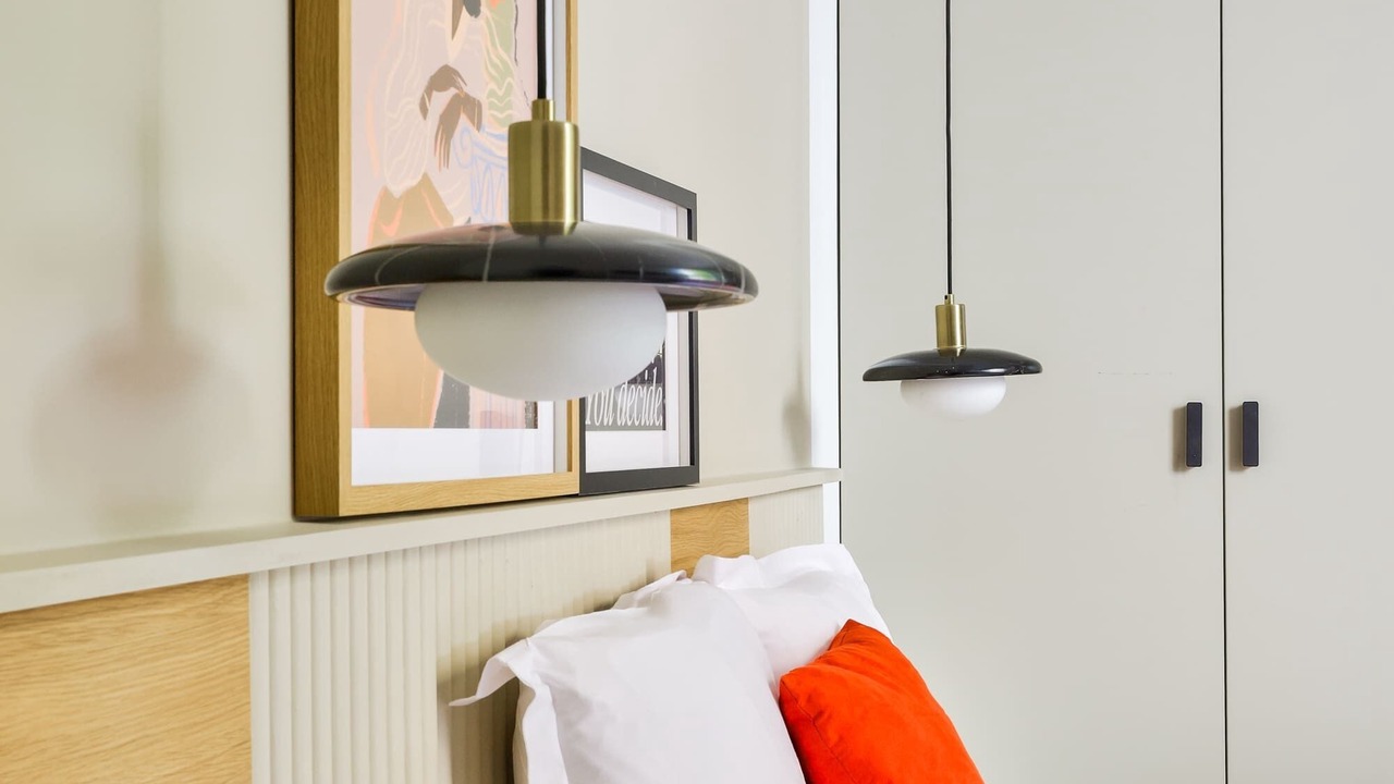 Photo of Bedroom in Republique–Point-du-Jour