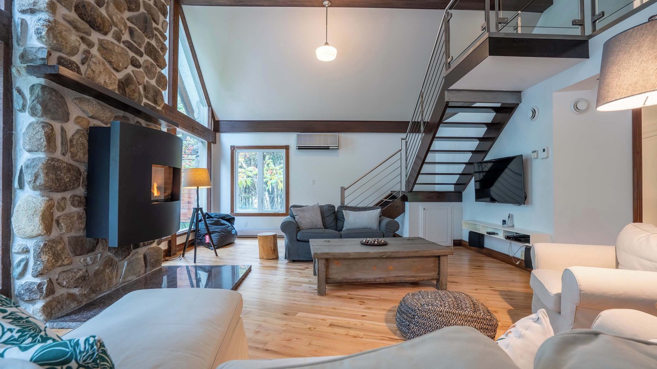 Photo of Livingroom in Lac-Drolet