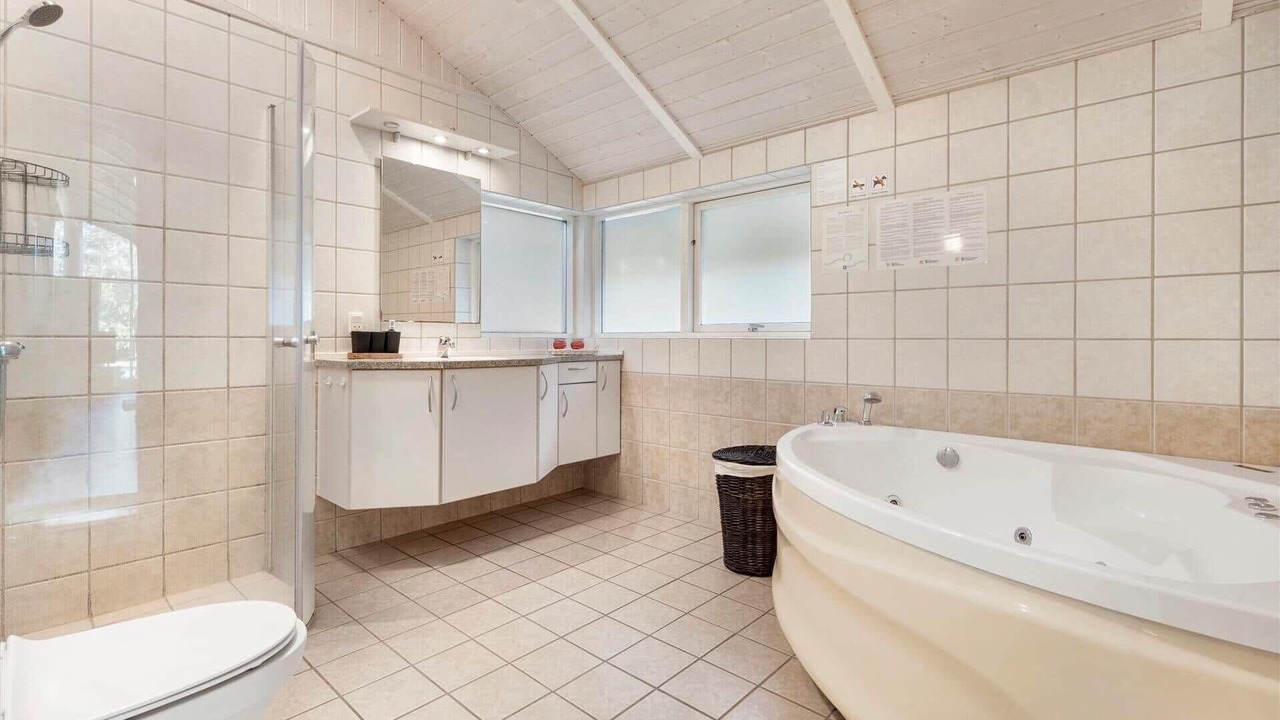 Photo of Bathroom in Oster Hurup