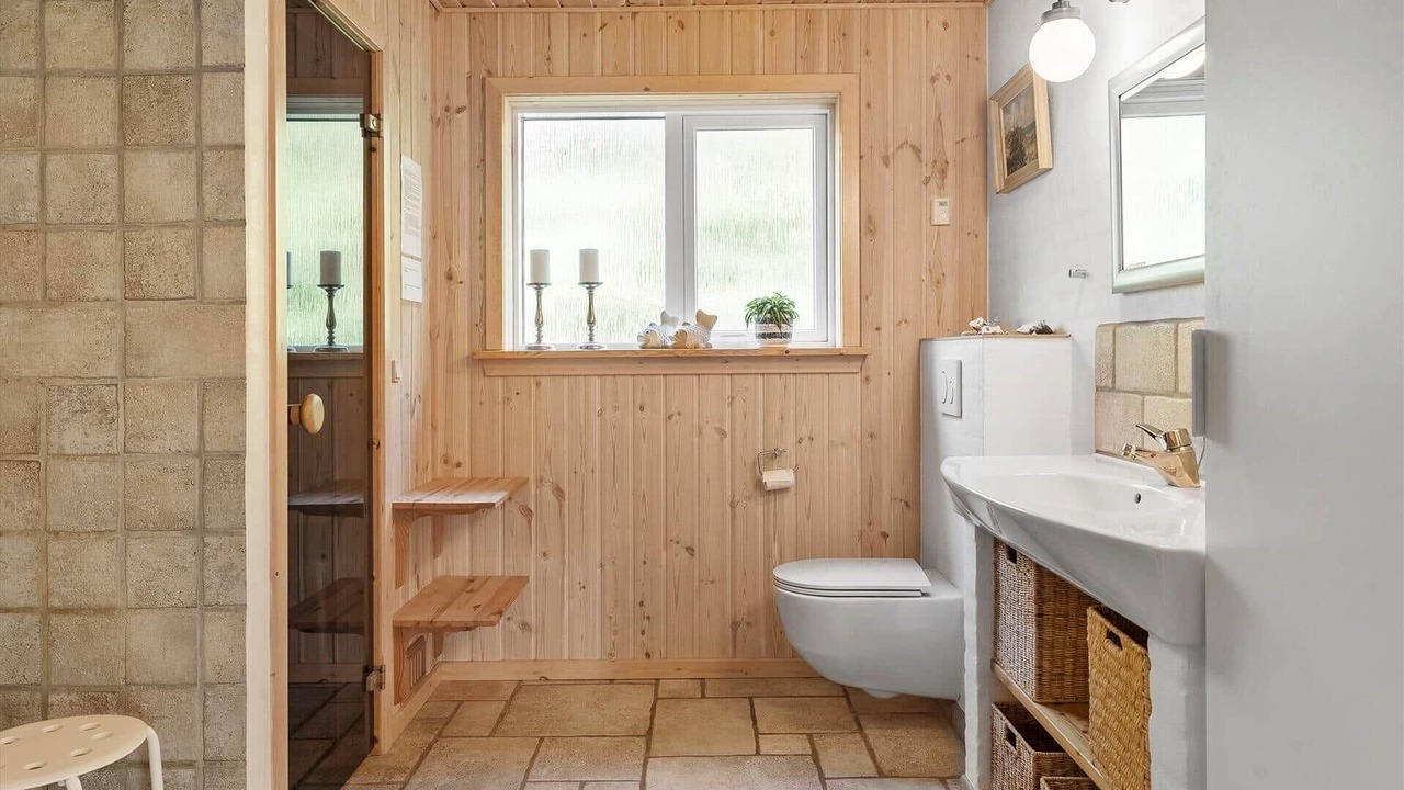 Photo of Bathroom in Bedsted